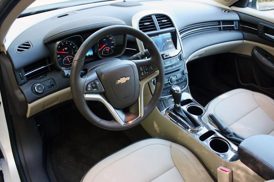  Chevrolet Malibu 2014 года  (фото 20 из 50)